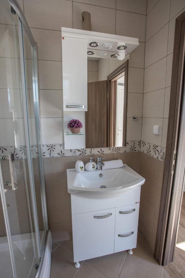 Apartments Gvozdenovic Херцег-Новий Екстер'єр фото